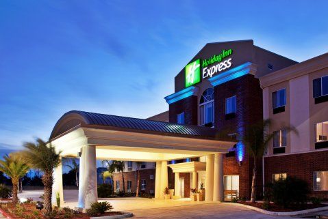 Holiday Inn Express Eunice Exterior photo